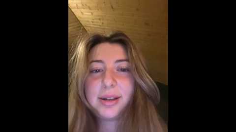 Media: curvyflawless Stripchat 2024-11-24 14:41:00