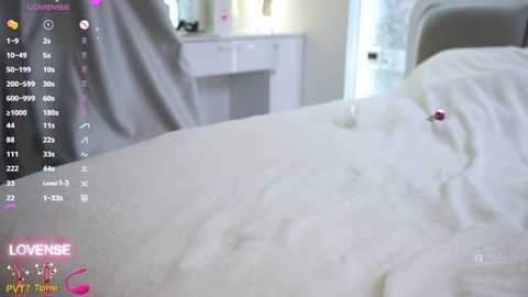 Media: diamondanna Stripchat 2024-11-24 18:25:00