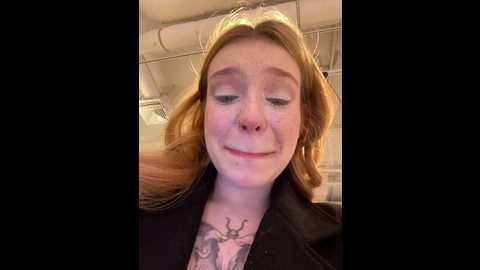 Media: honey___hot Stripchat 2024-11-24 17:00:00