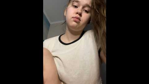 Media: hornygirlh Stripchat 2024-11-24 18:58:00