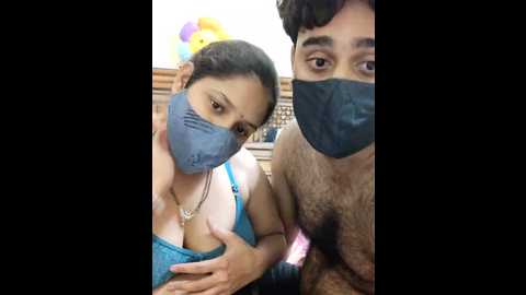 Media: ind_couple1 Stripchat 2024-11-24 23:13:00