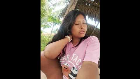 Media: karol_kamila19 Stripchat 2024-11-24 16:02:00