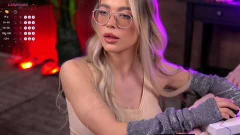 Media: kyliejoyce Stripchat 2024-11-24 02:40:00