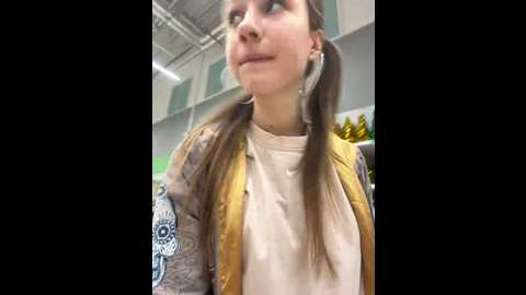 Media: lia__love Stripchat 2024-11-24 15:30:00