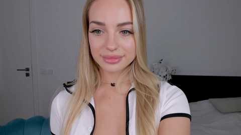 nicole_youthfull @ stripchat on 20241124