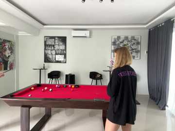 Media: nura_n_sarah Stripchat 2024-11-24 08:14:00