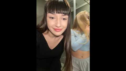 Media: sophie_avory Stripchat 2024-11-24 14:33:00