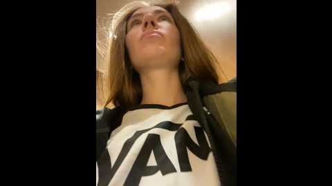 Media: valenciashock Stripchat 2024-11-24 08:07:00