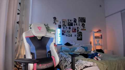 Media: viv_player Stripchat 2024-11-24 08:40:00