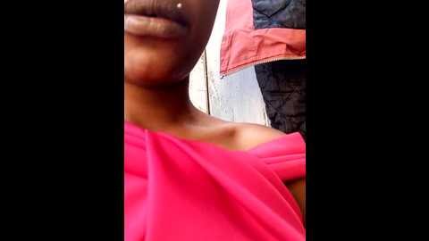 Media: broan_me Stripchat 2024-11-25 12:18:00