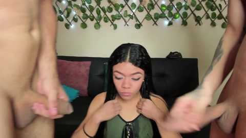 Media: extreme_dirty_paradise Stripchat 2024-11-25 04:36:00