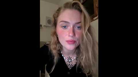 Media: goldloeckchen159 Stripchat 2024-11-25 17:14:00