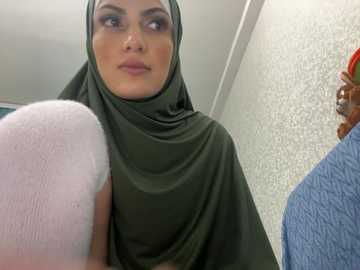 Media: gumusguray Stripchat 2024-11-25 17:36:00