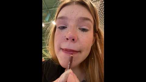 Media: honey___hot Stripchat 2024-11-25 15:21:00