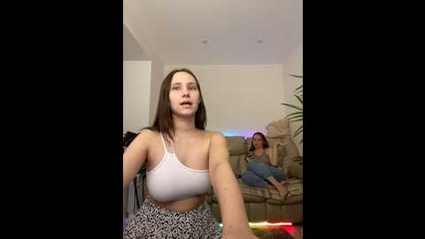 Media: hotcaramellstv Stripchat 2024-11-25 16:27:00