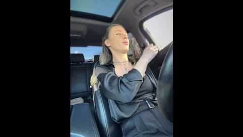 Media: jessyrey Stripchat 2024-11-25 10:12:00
