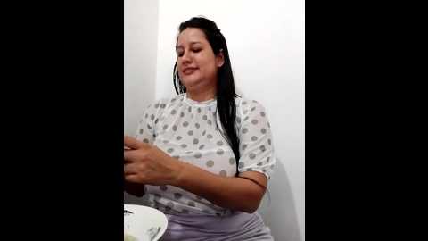 Media: keilymadam Stripchat 2024-11-25 14:20:00