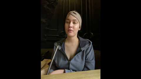 Media: kikiwatson Stripchat 2024-11-25 10:35:00