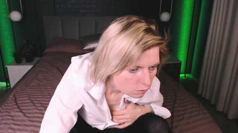 Media: lena_paulles Stripchat 2024-11-25 15:25:00