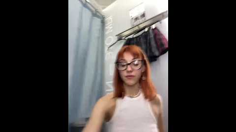 Media: lexy__foxy Stripchat 2024-11-25 17:46:00