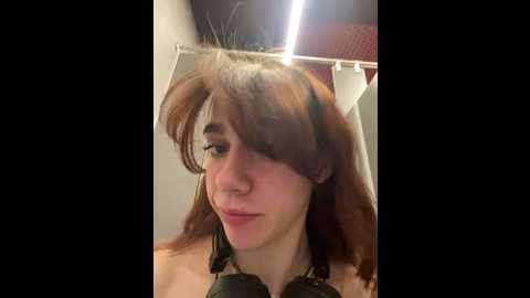 Media: lily__belle Stripchat 2024-11-25 18:19:00