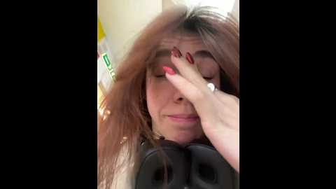 Media: lily__belle Stripchat 2024-11-25 18:46:00