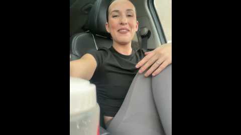 Media: lola_tentatiion Stripchat 2024-11-25 11:22:00