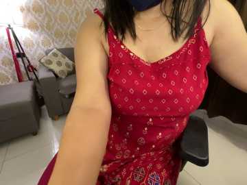 Media: samairahh Stripchat 2024-11-25 18:29:00