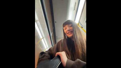 Media: sophie_avory Stripchat 2024-11-25 17:44:00