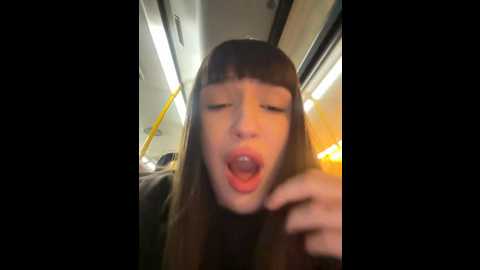 Media: sophie_avory Stripchat 2024-11-25 17:59:00