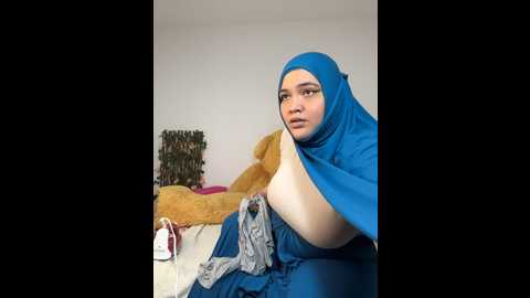 Media: sweetmuslim01 Stripchat 2024-11-25 01:02:00