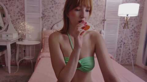Media: wendy_darling Stripchat 2024-11-25 01:20:00