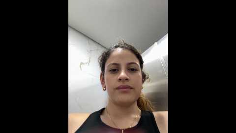Media: alana15 Stripchat 2024-11-26 01:03:00