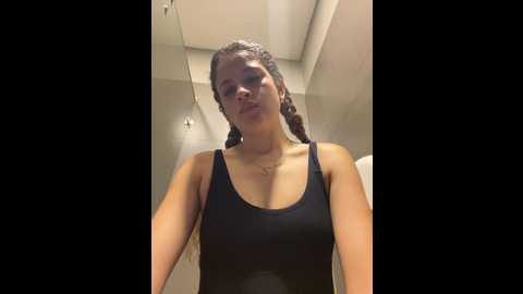 Media: alana15 Stripchat 2024-11-26 13:25:00