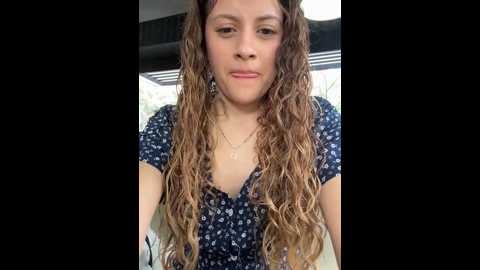 Media: alana15 Stripchat 2024-11-26 20:52:00