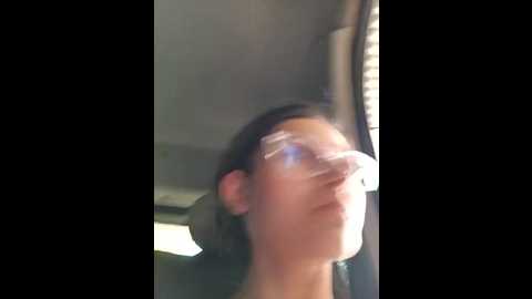 Media: ary_18 Stripchat 2024-11-26 16:47:00