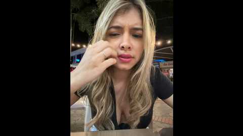 Media: carolina__star Stripchat 2024-11-26 00:54:00
