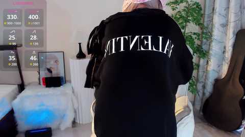 Media: cartier___daji_ Stripchat 2024-11-26 02:06:00