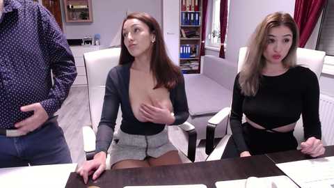 Media: dajla Stripchat 2024-11-26 12:15:00