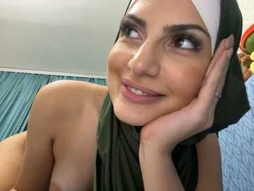 Media: gumusguray Stripchat 2024-11-26 02:30:00