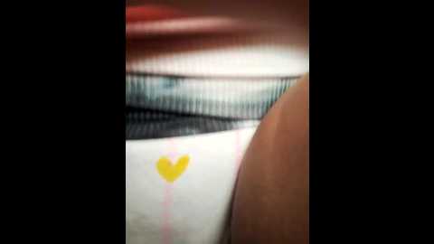 Media: karol_kamila19 Stripchat 2024-11-26 12:37:00