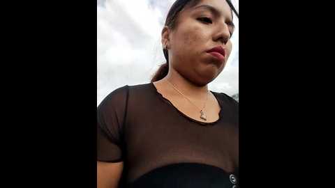Media: karol_kamila19 Stripchat 2024-11-26 13:11:00