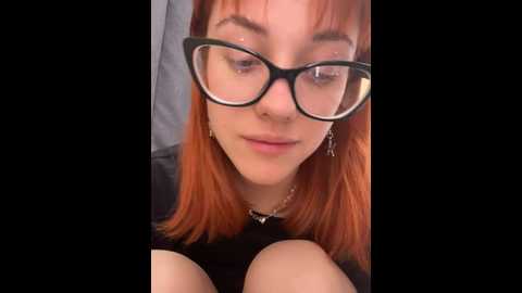 Media: lexy__foxy Stripchat 2024-11-26 15:23:00