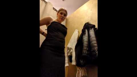 Media: morphine_666 Stripchat 2024-11-26 05:08:00