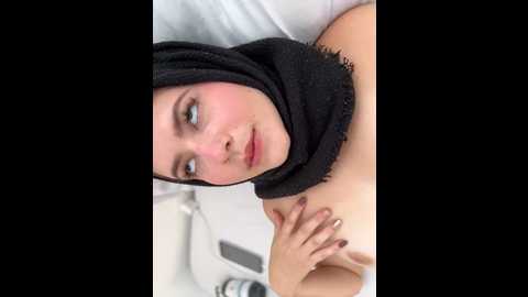 Media: naughty__angel Stripchat 2024-11-26 13:45:00