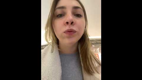 Media: sunny___bunny Stripchat 2024-11-26 13:33:00
