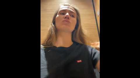 Media: valenciashock Stripchat 2024-11-26 07:01:00