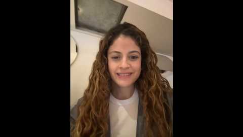 Media: alana15 Stripchat 2024-11-27 22:46:00