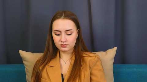 Media: amy_beach Stripchat 2024-11-27 16:31:00