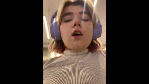 Media: baby__naughty Stripchat 2024-11-27 18:49:00